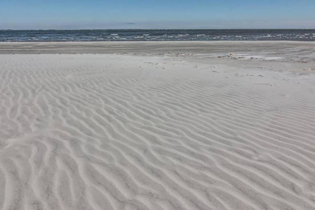 Pelican Point Unobstructed Beach Views Beach Access Out Back Door! Harbor Island Exteriör bild