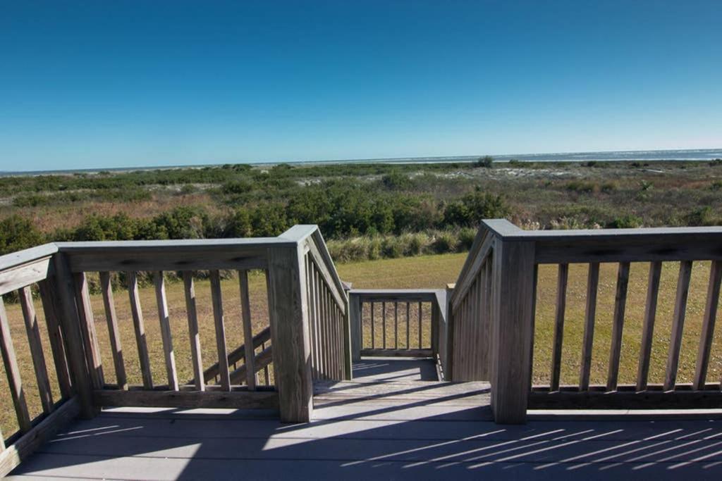 Pelican Point Unobstructed Beach Views Beach Access Out Back Door! Harbor Island Exteriör bild